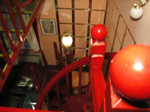 Apartment Paradiso