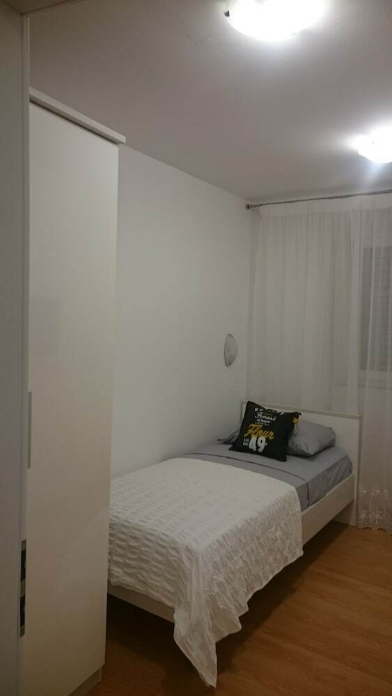 Apartamentos Guesthouse Pjaceta