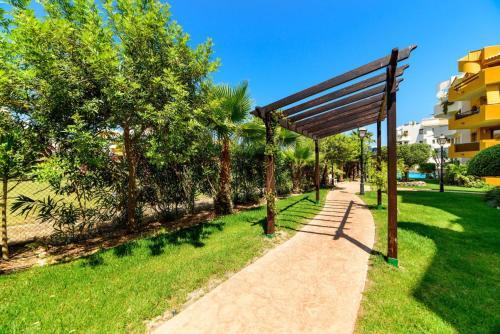 Punta Prima Apartment Sleeps 4 Pool Air Con Wifi
