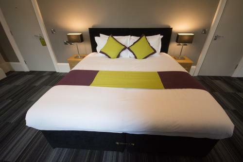 Hotel Rooms At Gpo