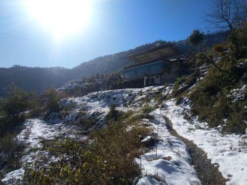 Mussoorie Camp Resort