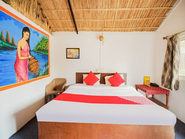 Hotel Oyo 26645 Vaishnav Village Camps