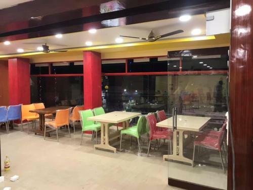 Lodge Ushasree Residency