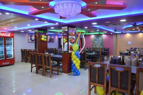 Lodge Ushasree Residency
