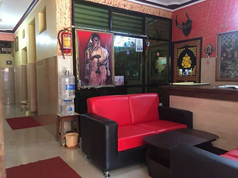 Hostal Nimmu House