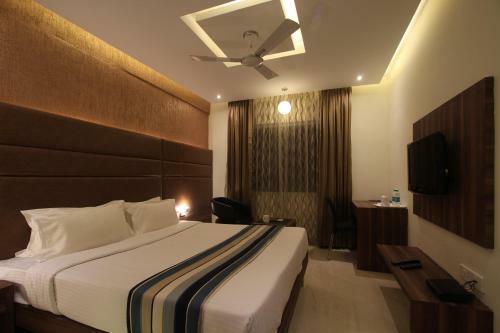 Hotel Sandesh Pride