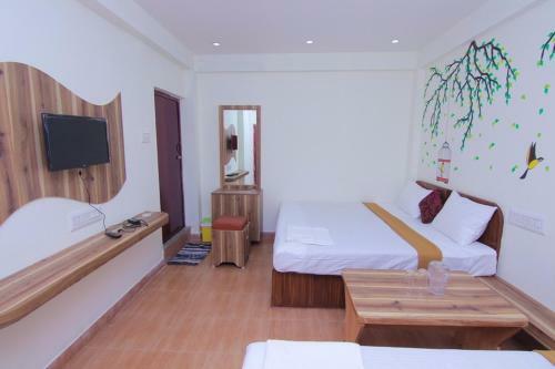 Rvr Hotels