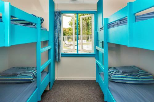Whangarei Falls Holiday Park & Yha