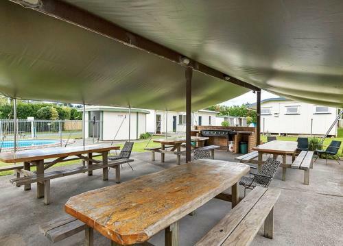 Whangarei Falls Holiday Park & Yha