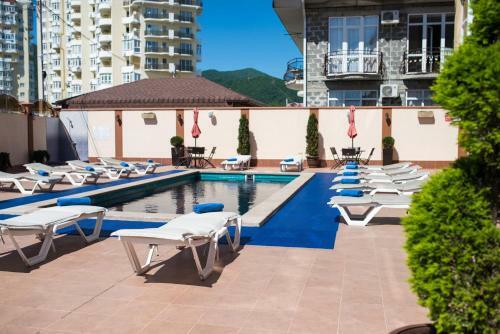 Lazurnoye Okno Hotel