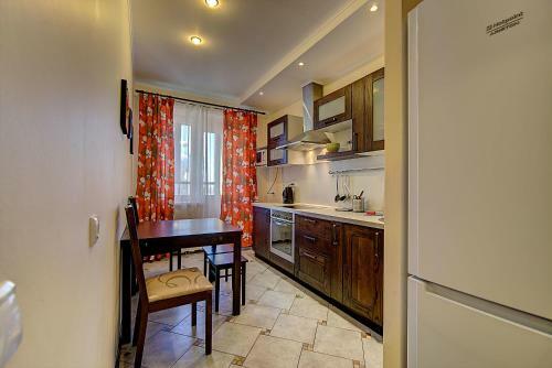 Apartamento Sutkipeterburg Kolomyazhsky 15