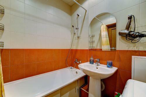 Apartamento Sutkipeterburg Kolomyazhsky 15