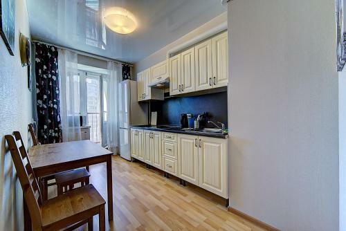 Apartamento Sutkipeterburg Kolomyazhsky 15
