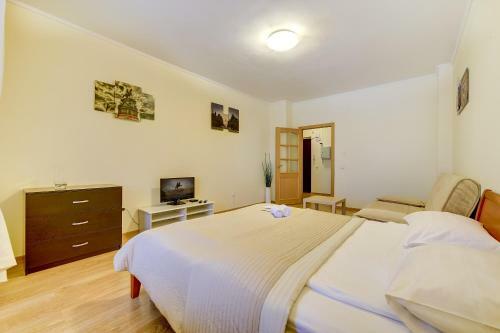 Apartamento Sutkipeterburg Kolomyazhsky 15