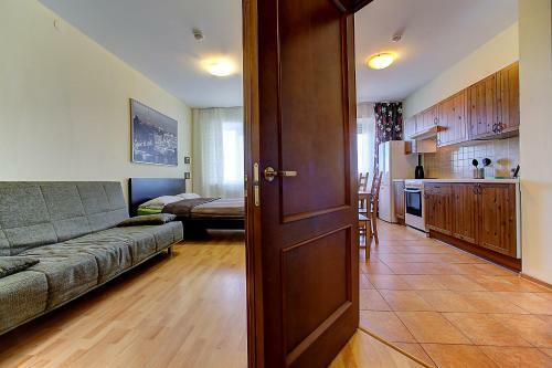 Apartamento Sutkipeterburg Kolomyazhsky 15