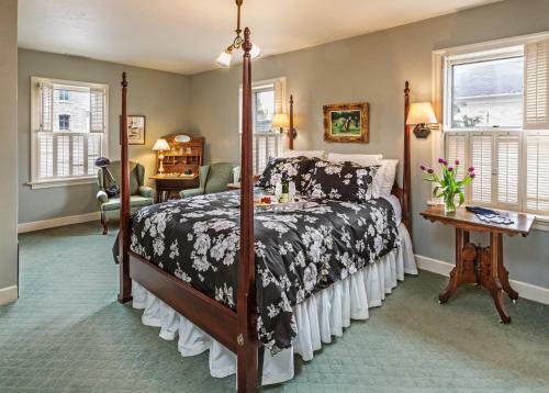 Hotel Washington House Inn