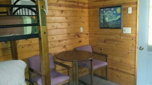 Hotel Elk Creek Resort