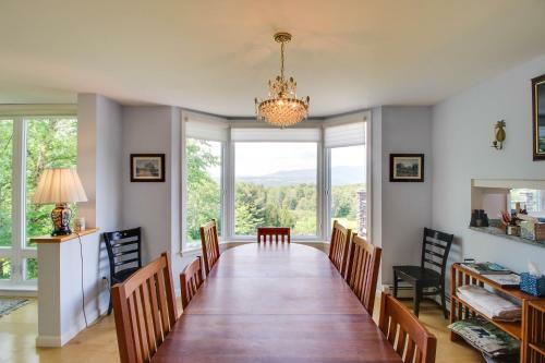 Green Mountain Manor