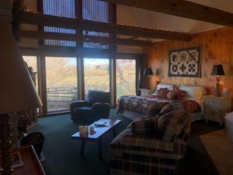 Bed & Breakfast Hillside Farm B & B