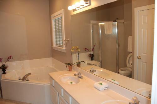 Dreamscape - Seagrove Beach Home