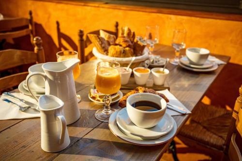Hostal Auberge D'uzes