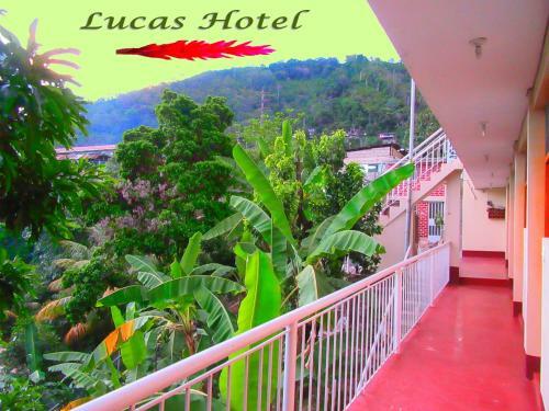 Bed & Breakfast Lucas Hotel