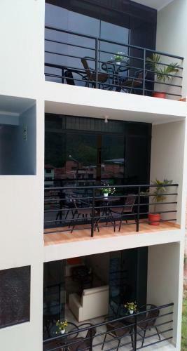 Hotel Maudi Lodging