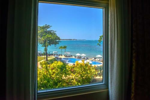 Hotel Velero Beach Resort