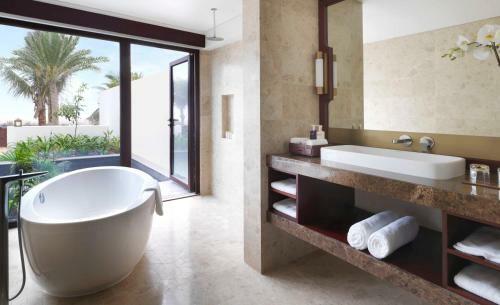 Hotel Al Baleed Resort Salalah By Anantara