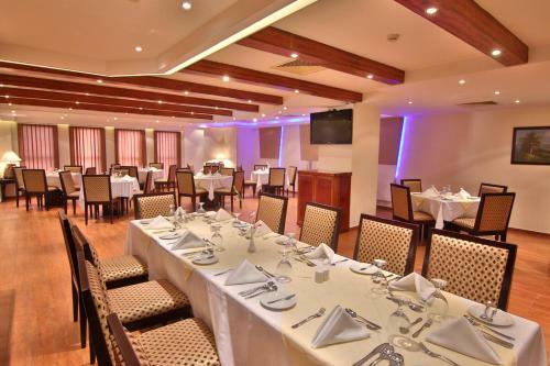 Majan Continental Hotel
