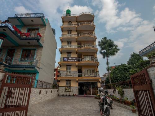 Oyo 253 Hotel Pinnacle
