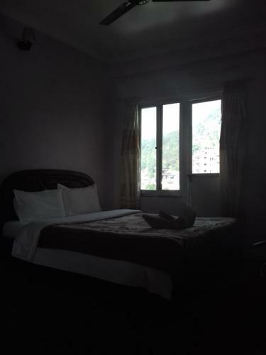 Hostal Millennium Guesthouse