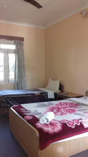 Hostal Millennium Guesthouse
