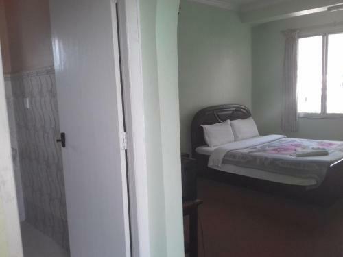 Hostal Millennium Guesthouse