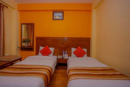 Hotel Oyo 274 Kotee Home