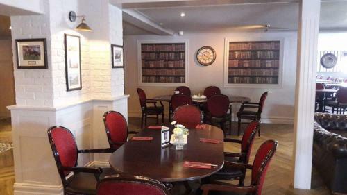 Hostal Glendine Inn