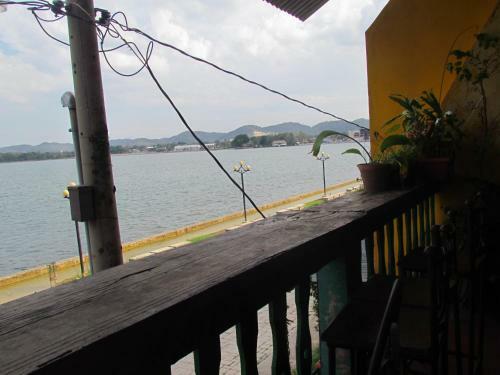 Albergue Hotel Mirador Del Lago