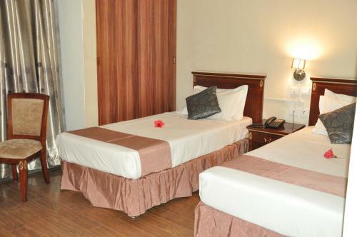 Hadmes Hotel