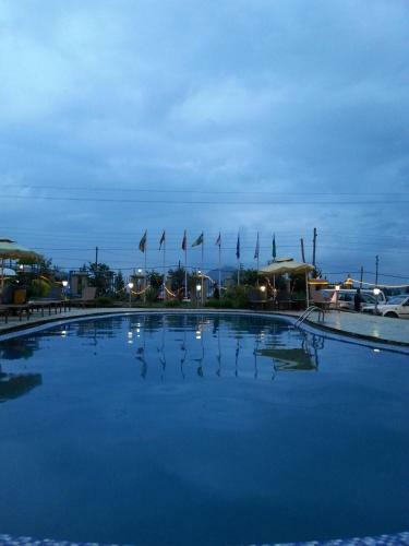 Hadmes Hotel