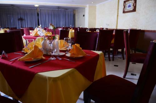 Beshale Hotel