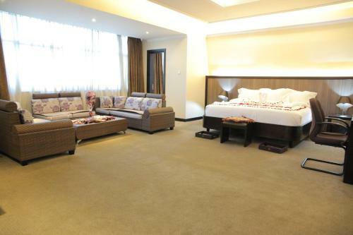 Elilly International Hotel