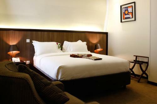 Elilly International Hotel