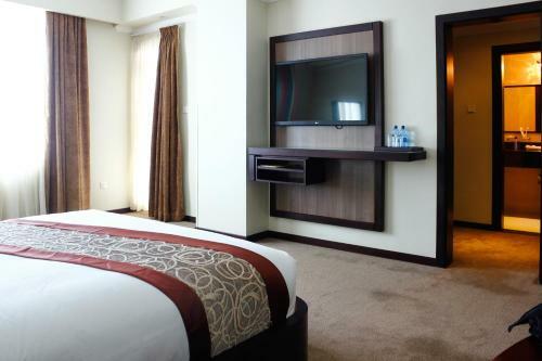 Elilly International Hotel