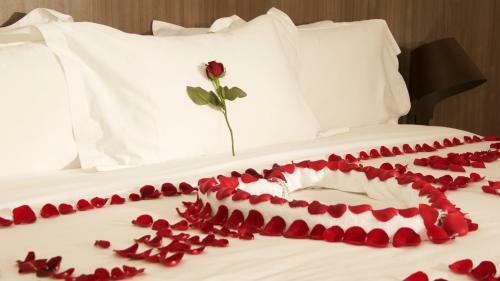 Elilly International Hotel