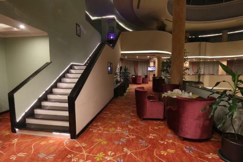Elilly International Hotel