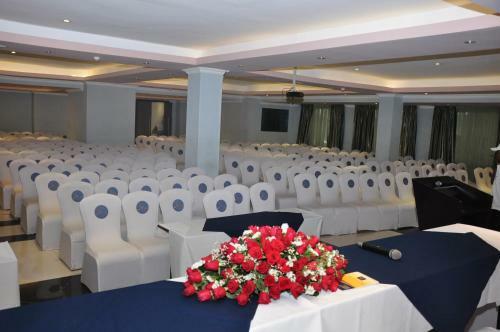 Elilly International Hotel