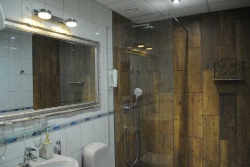 Hostal Alex Maja