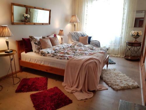 Oldhouse Apartments