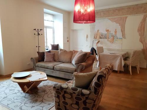 Oldhouse Apartments