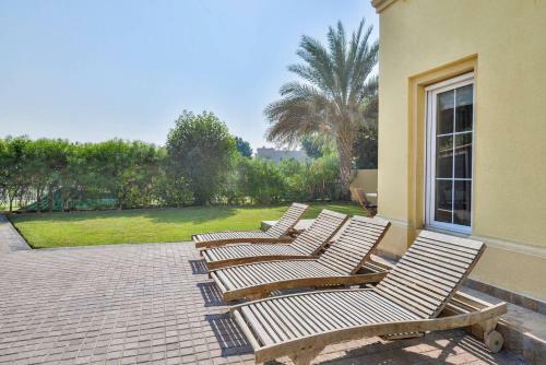 Medlock Villas
